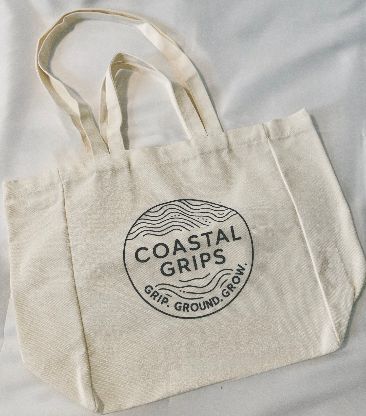 Coastal Grips Tote bag